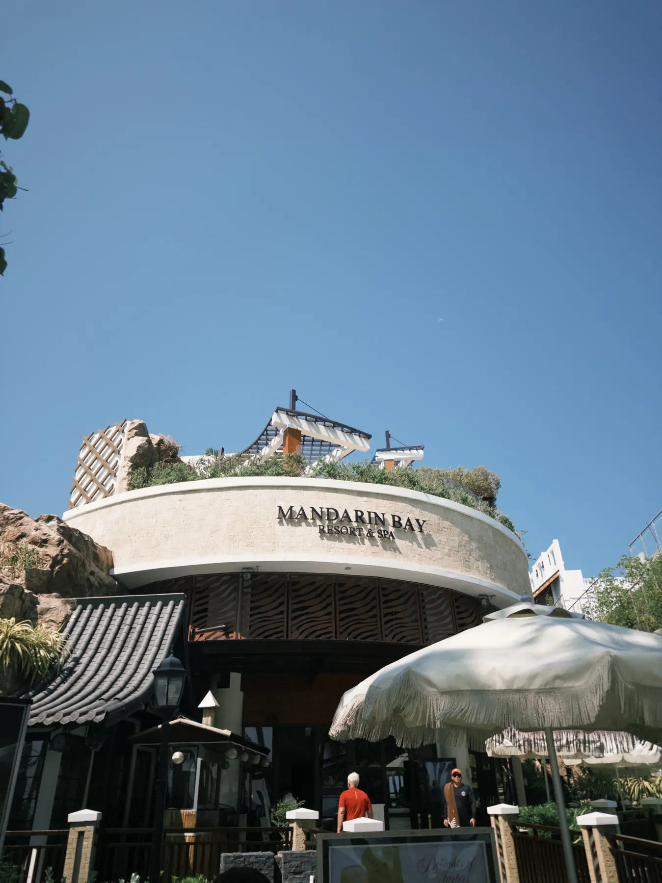 Mandarin Bay